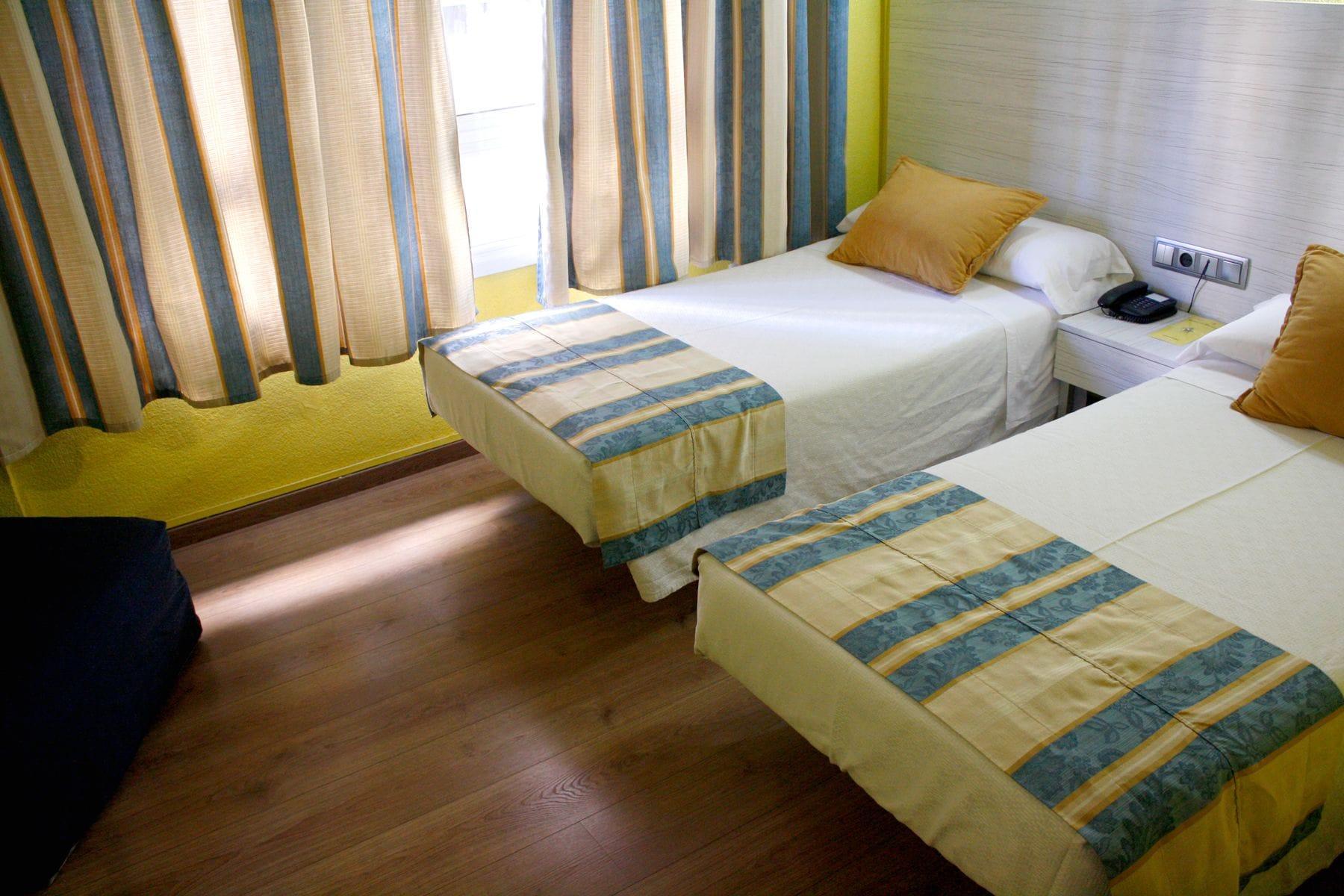Hotel Universal מורסיה מראה חיצוני תמונה